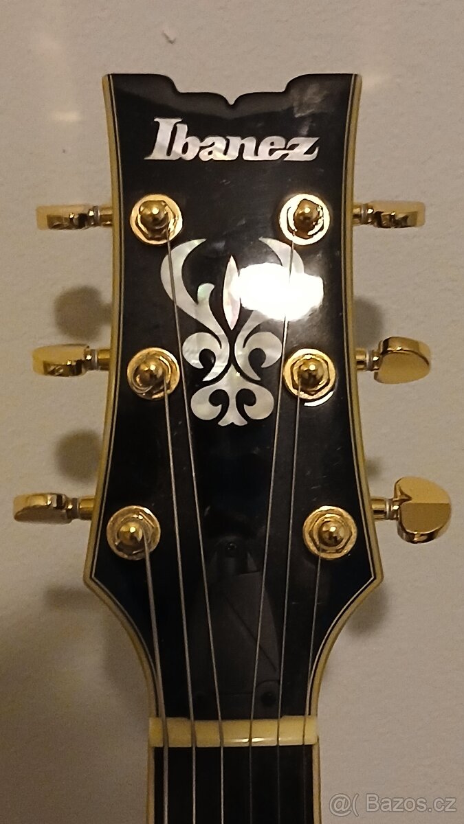 Prodám semi akustickou kytaru Ibanez AMH90 - 3