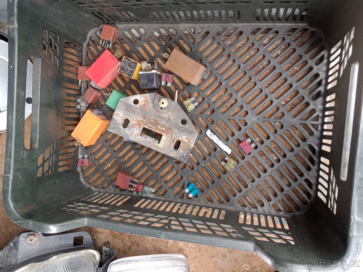 Přední světla a blinkry Ford Scorpio první gen. - 3