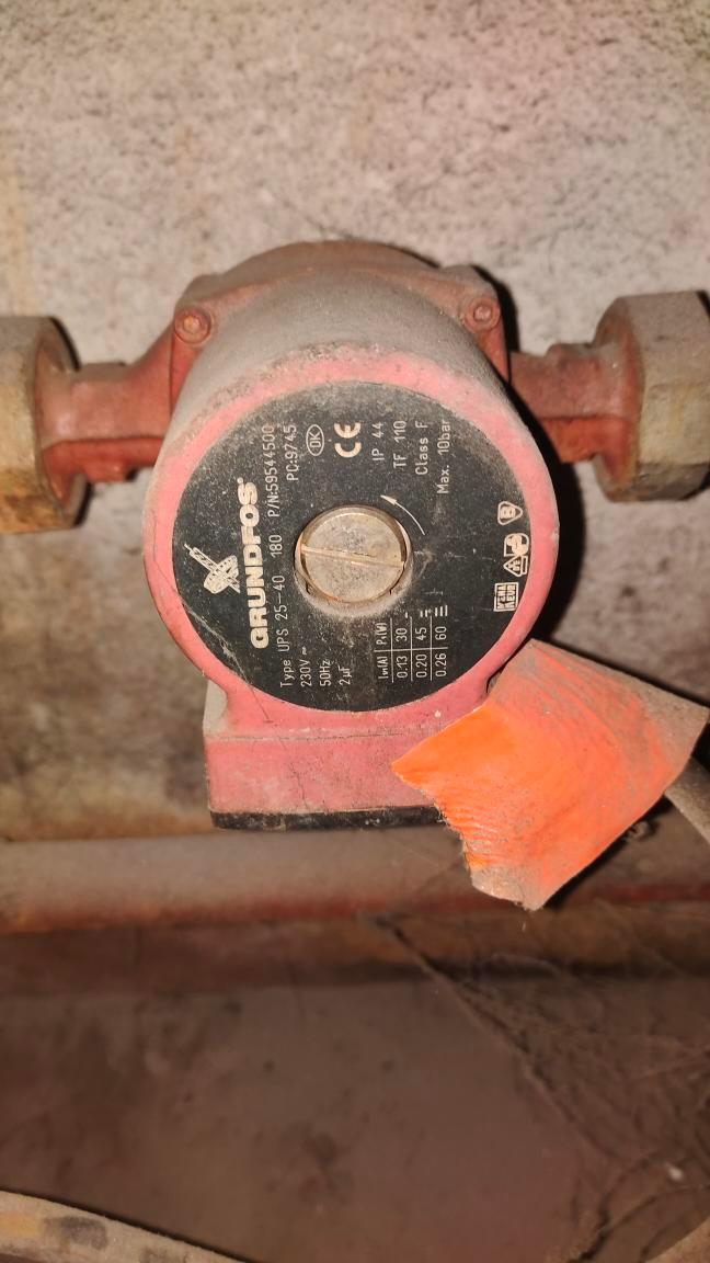 Prodám kotel Viadrus Viadrus Hercules U26 - 3