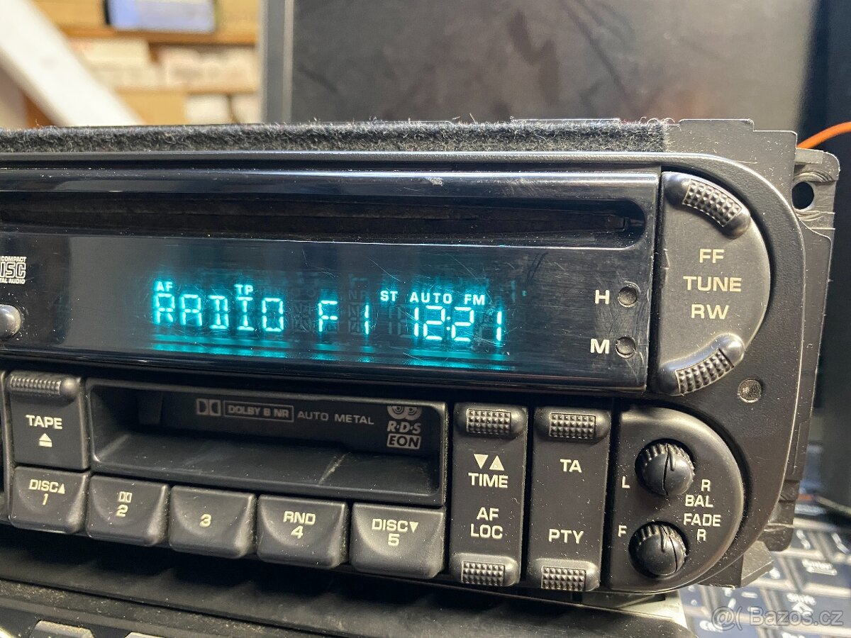 Autorádio na Chrysler, Jeep, Dodge - 3