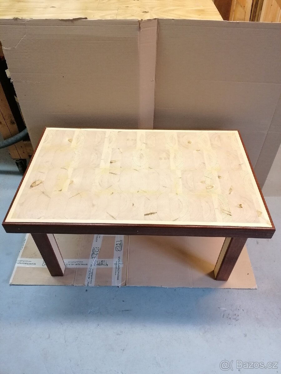 Konferenční stolek - 3