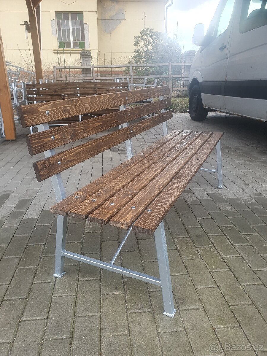 Lavička - 3