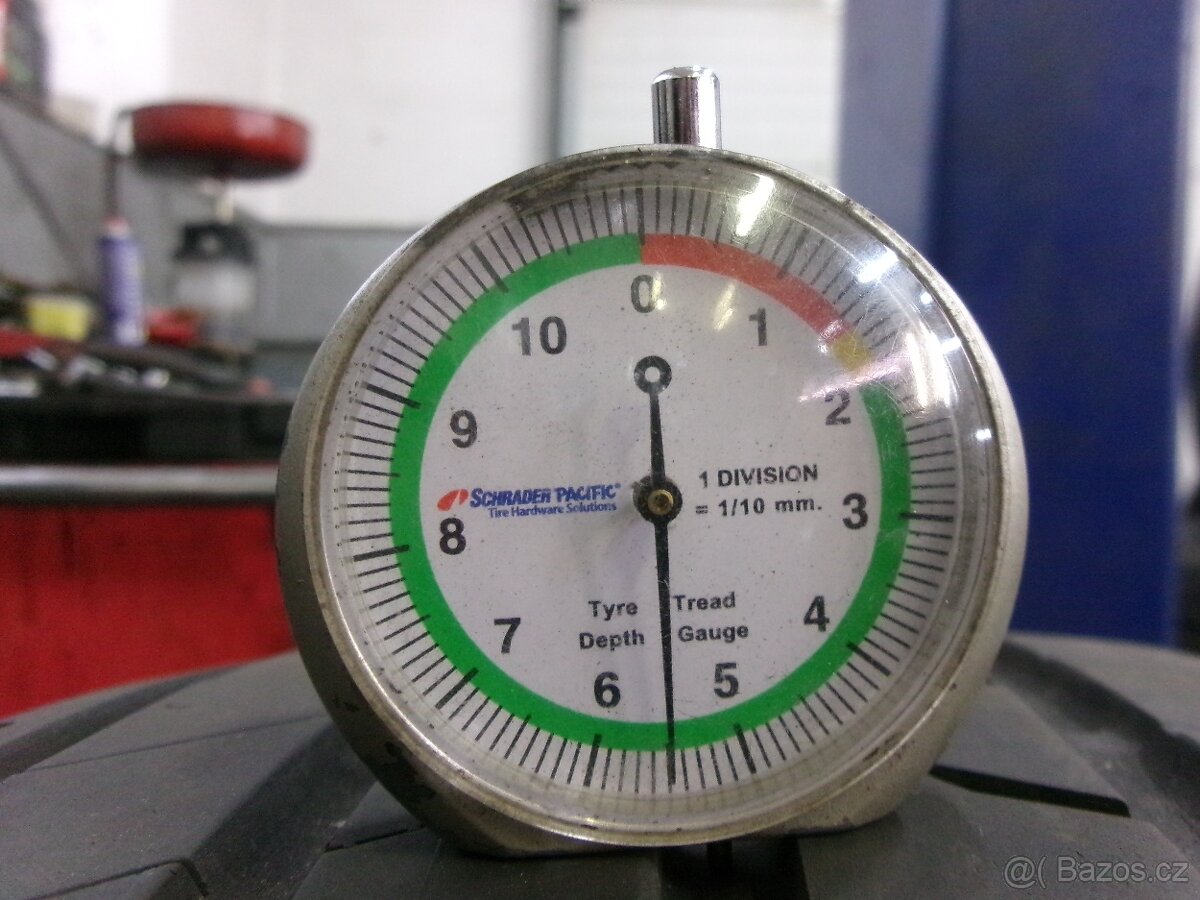 225/60 R18 BRIDGESTONE (5,5mm) č.15405/D2 - 3