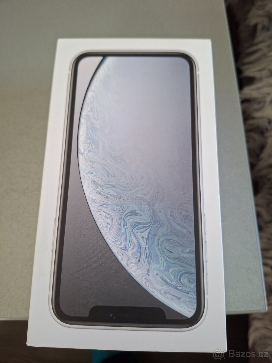 Prodám iPhone xr - 3
