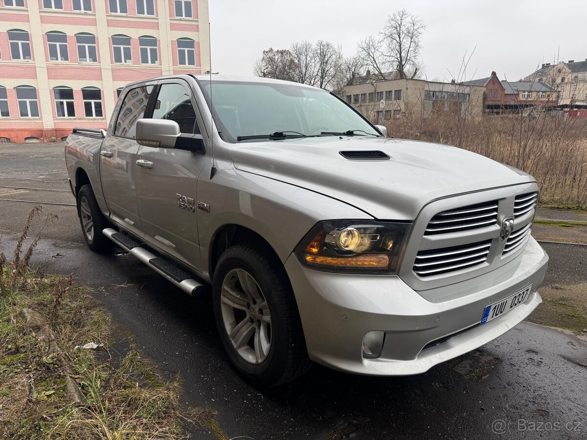 Dodge RAM 1500 crewcab - 3