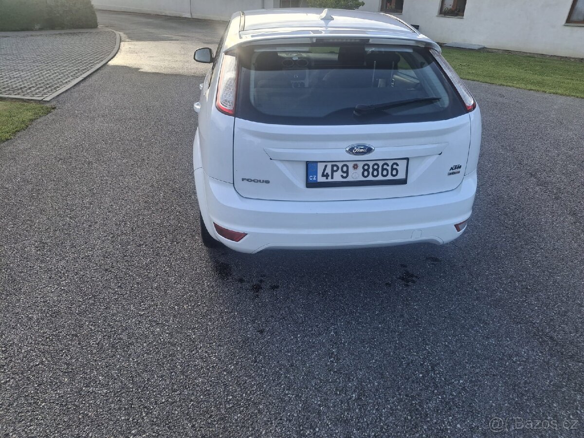 Ford Focus II - 3