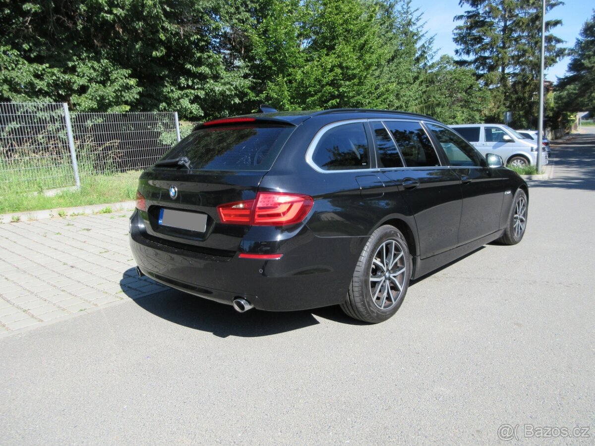 BMW 535d xDrive, Panorama, Navi, Kůže - 3