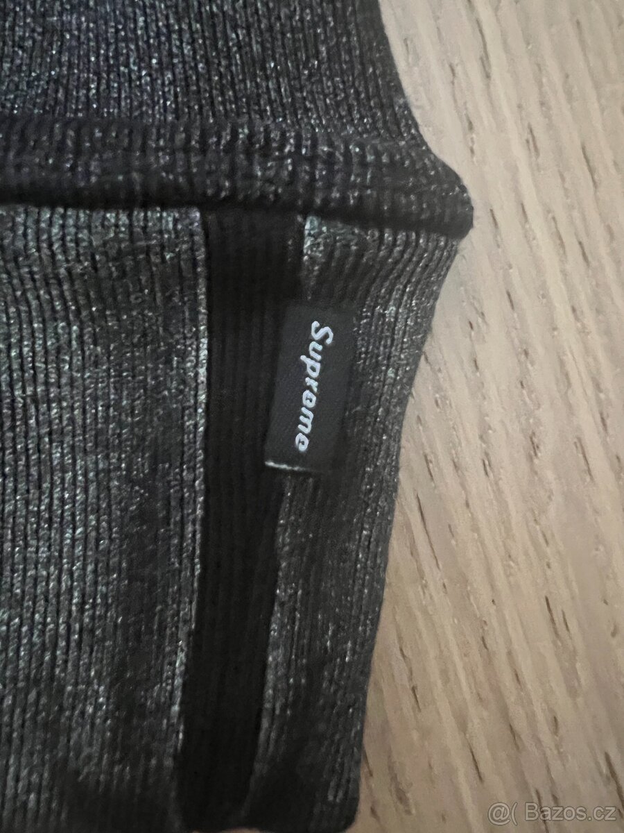 SUPREME Black Hoodie - 3