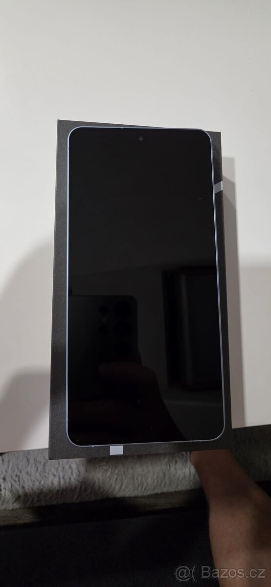 Samsung S26+ Blue Sky 256 Gb - 3