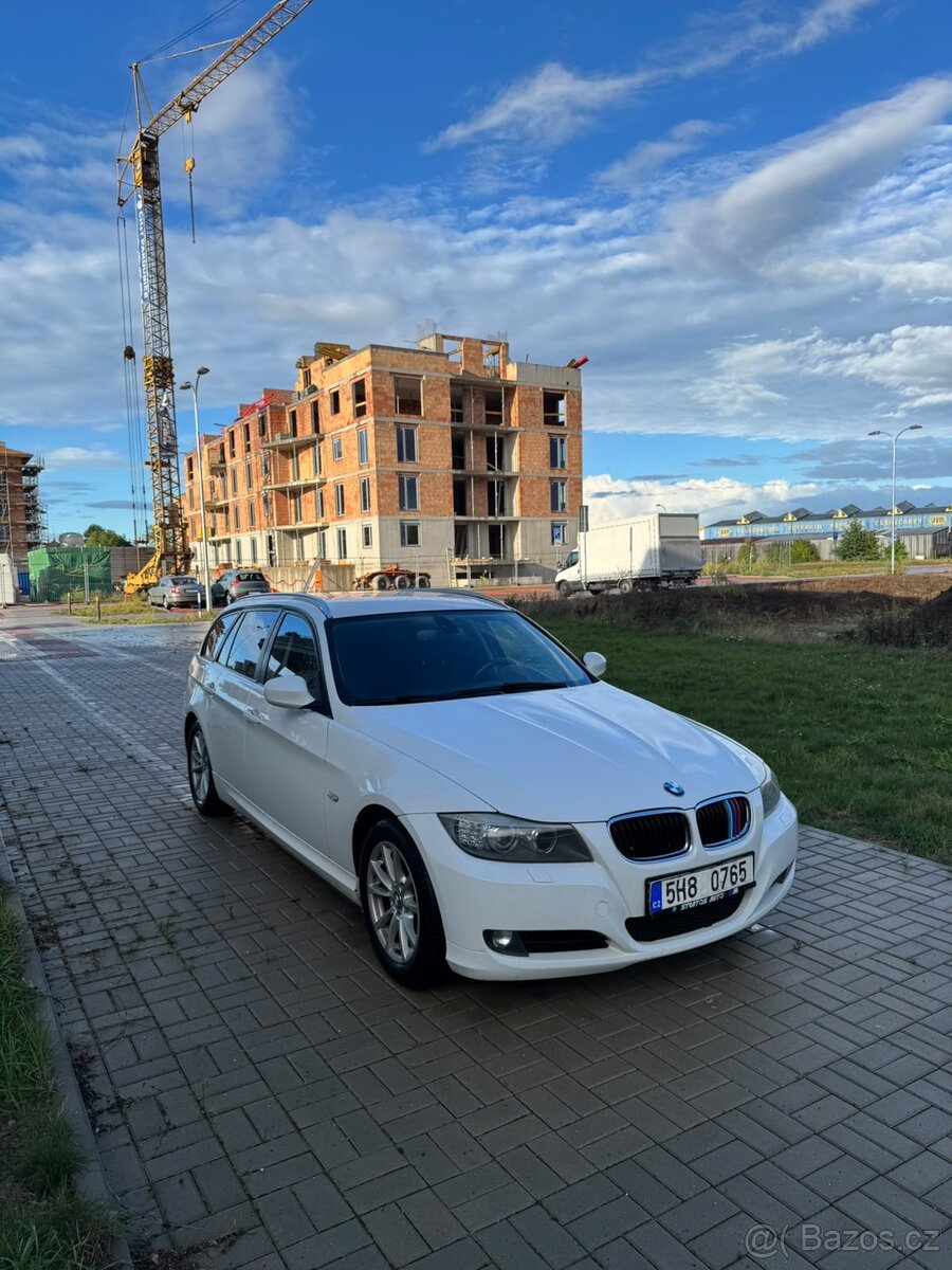 Bmw E91 318d Top stav - 3