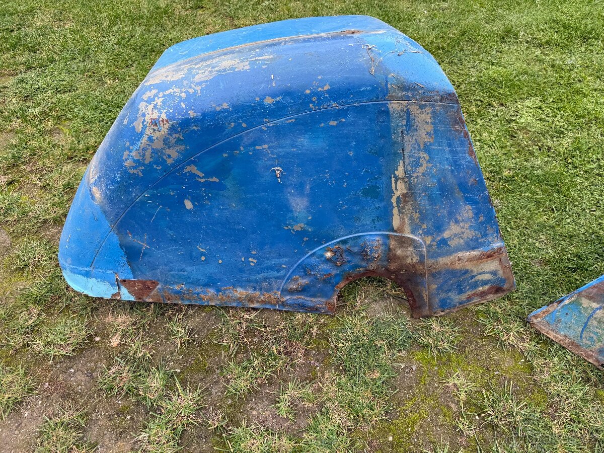 Zadní blatníky Zetor 3011 - 3