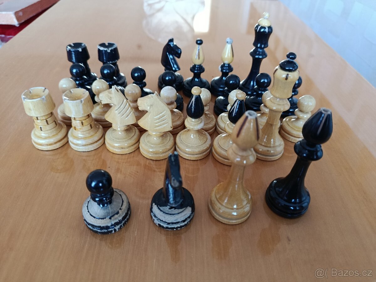 Šachy stará Česká Klubovka menší verze - 3