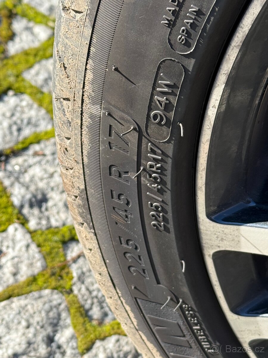 5x108 R17 ET 45 + Nové Gumy - 3