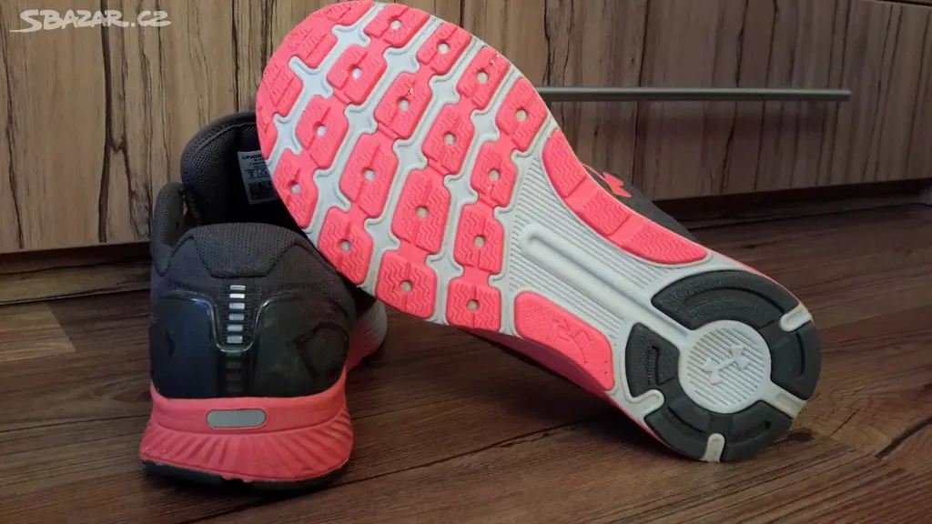 Dámské boty Under Armour Charged Bandit 4 - 3