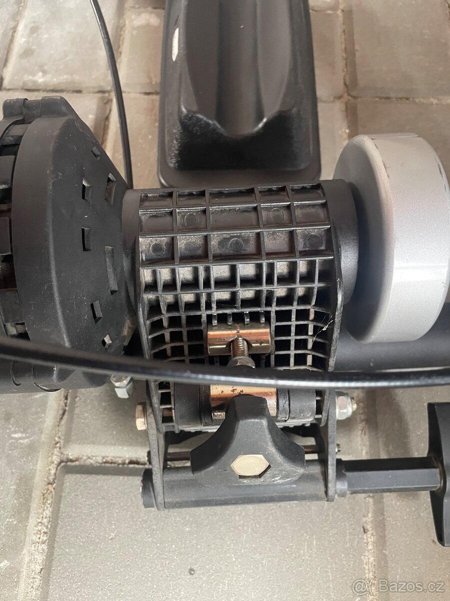 Cyklistický trenažér - 3