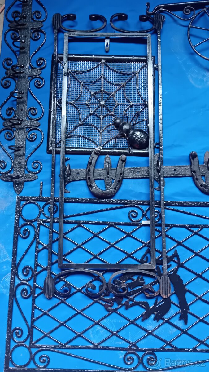 Kované kovové výrobky dekorace - 3