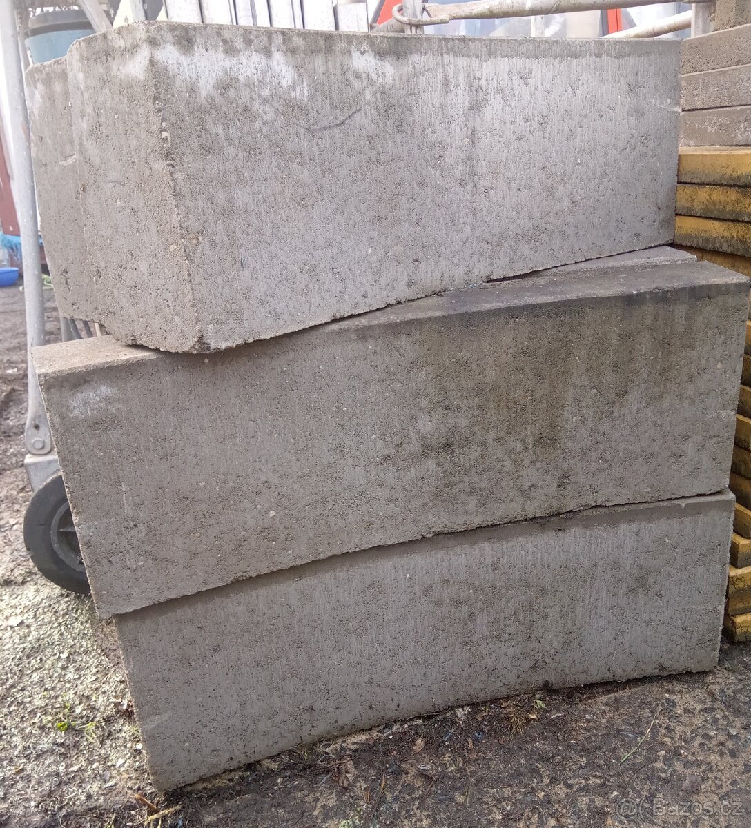 Betonové obrubníky - 3