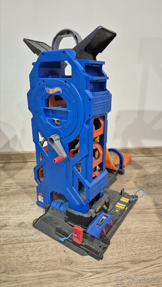 Hot Wheels City Mega garáž - 3