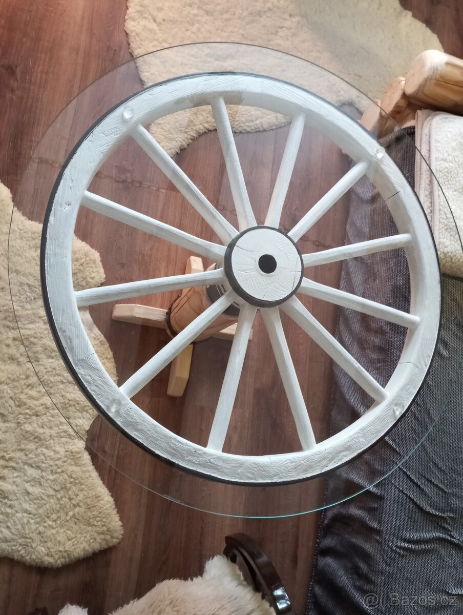 Jídelní stůl masiv - 3