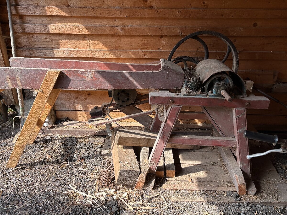 Řezačka s motorem - 3