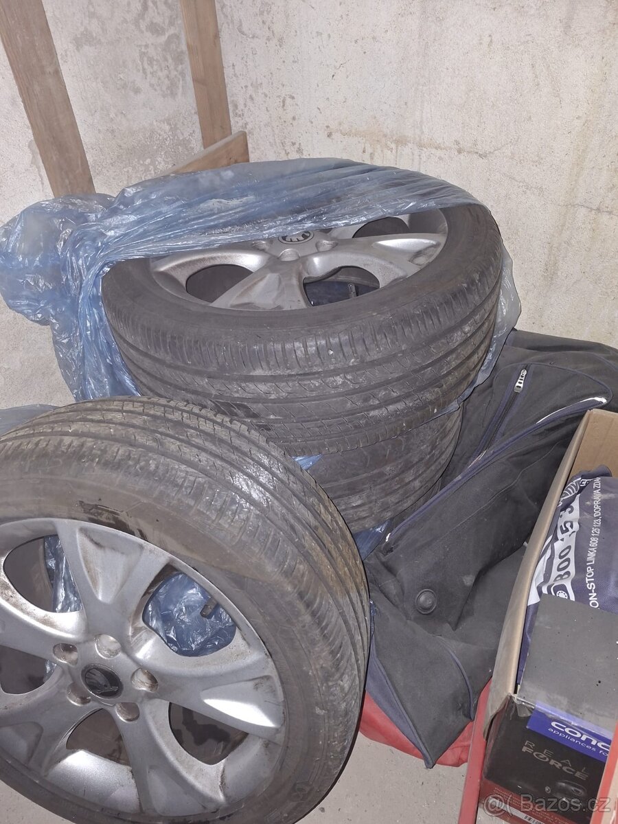 Prodám ALU 17" škoda - 3