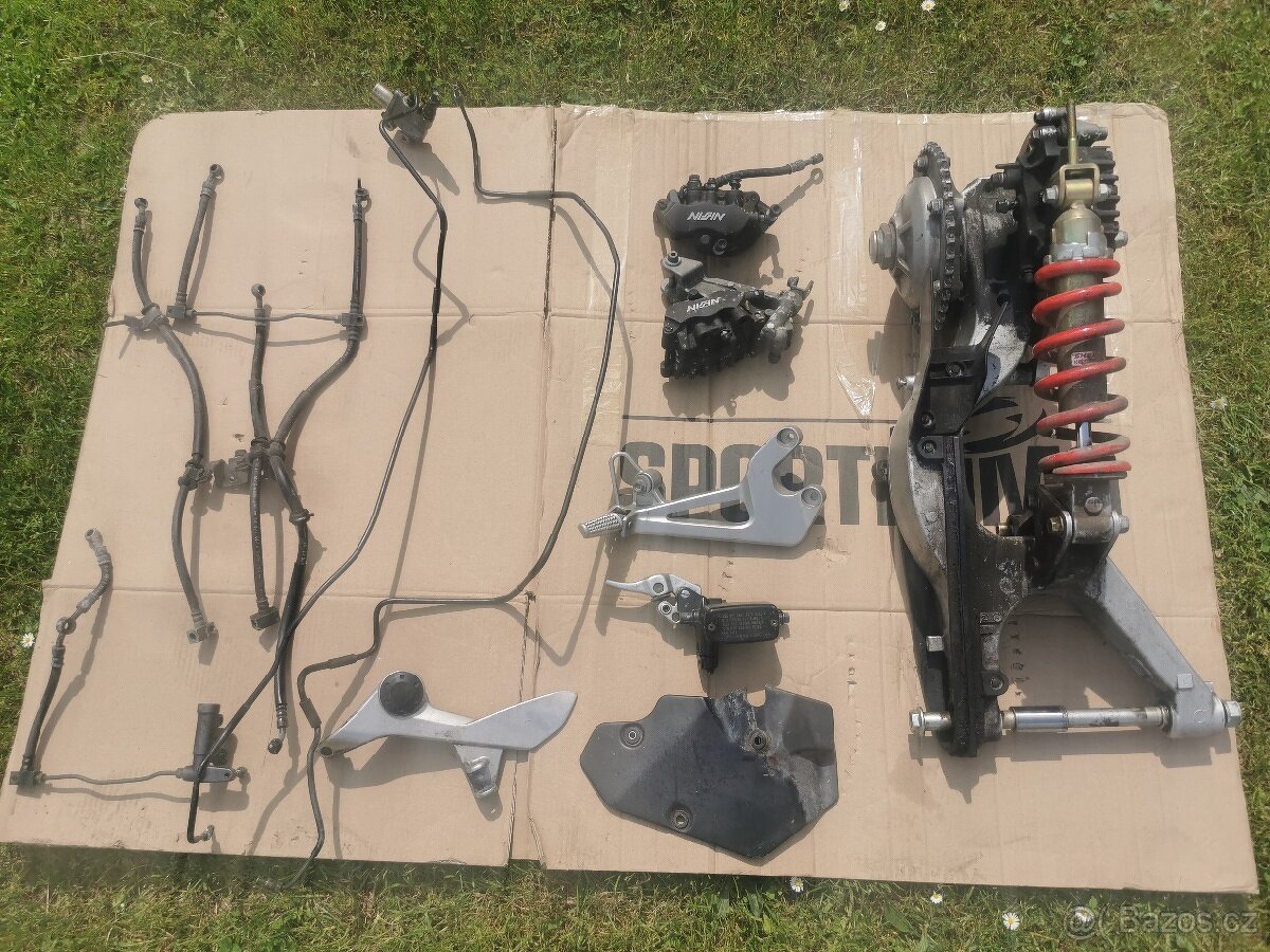 HONDA VFR 800 - 3