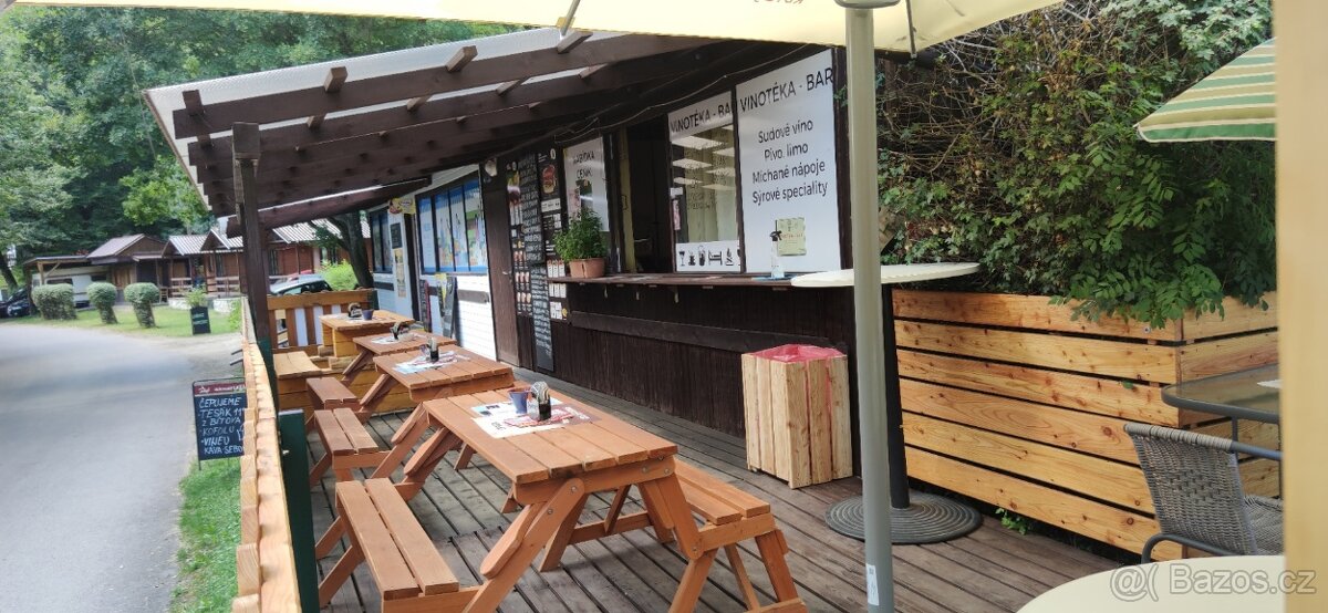 ubytování na Vranově -Chatky-Bítov + BAR, pizzerie, vinotéka - 3