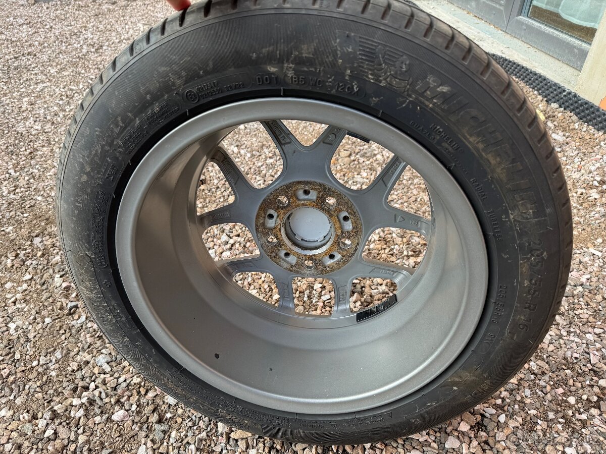 ALU disk Borbet Y titan - 3