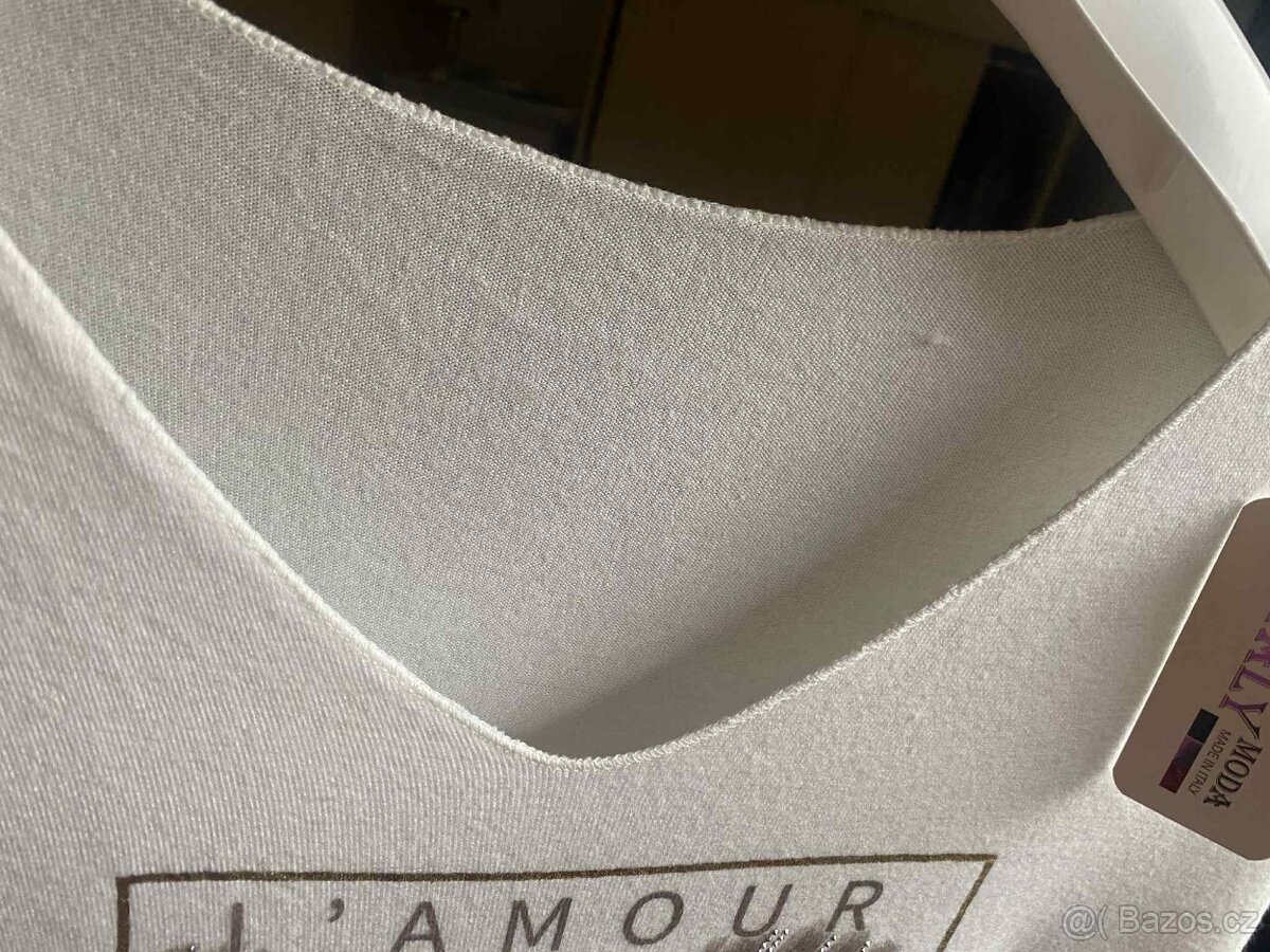 Nový luxusní italský pružný svetřík vel. 50 a více - 3