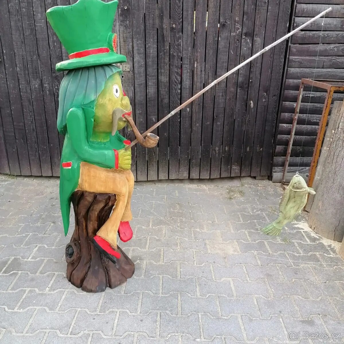 vodník motorovou pilou - 3