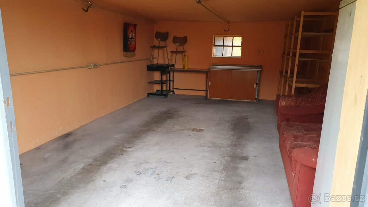 Prodej garáže - 3