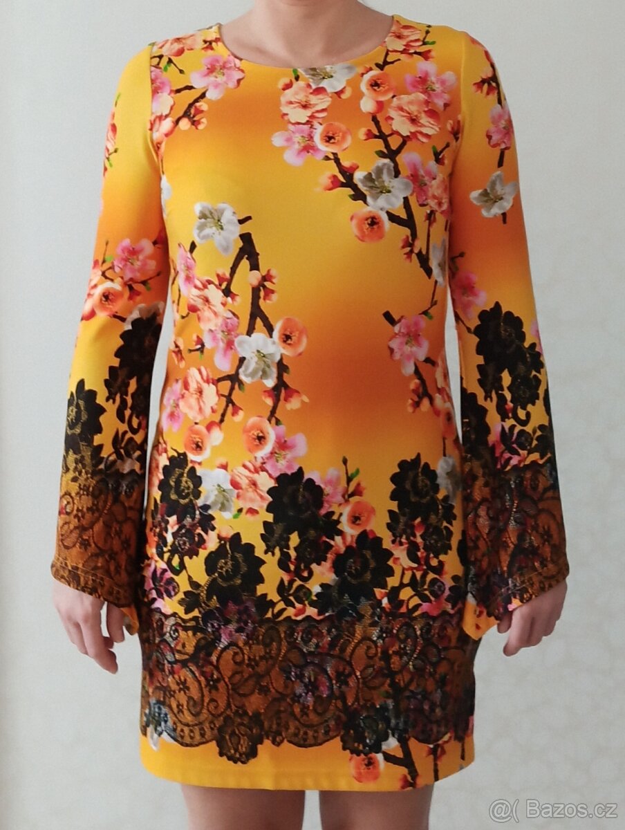 Dámské krátké šaty vel.S - 3