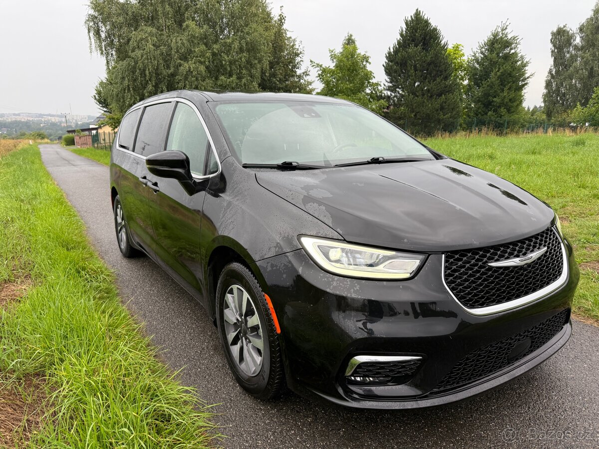 Chrysler pacifica touring L Hybrid 2022 DPH - 3