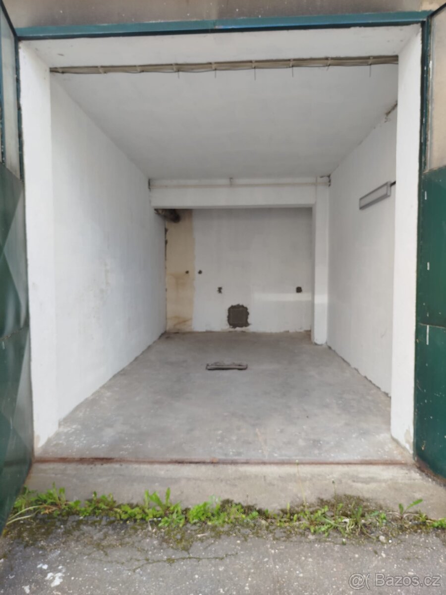 Pronájem garáže - 3
