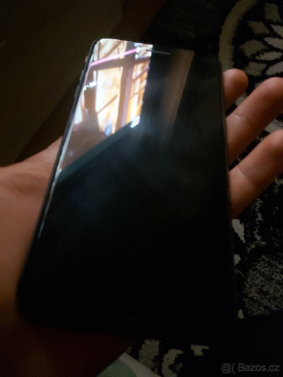 Dobrý den vyměním iphone 8 plus - 3