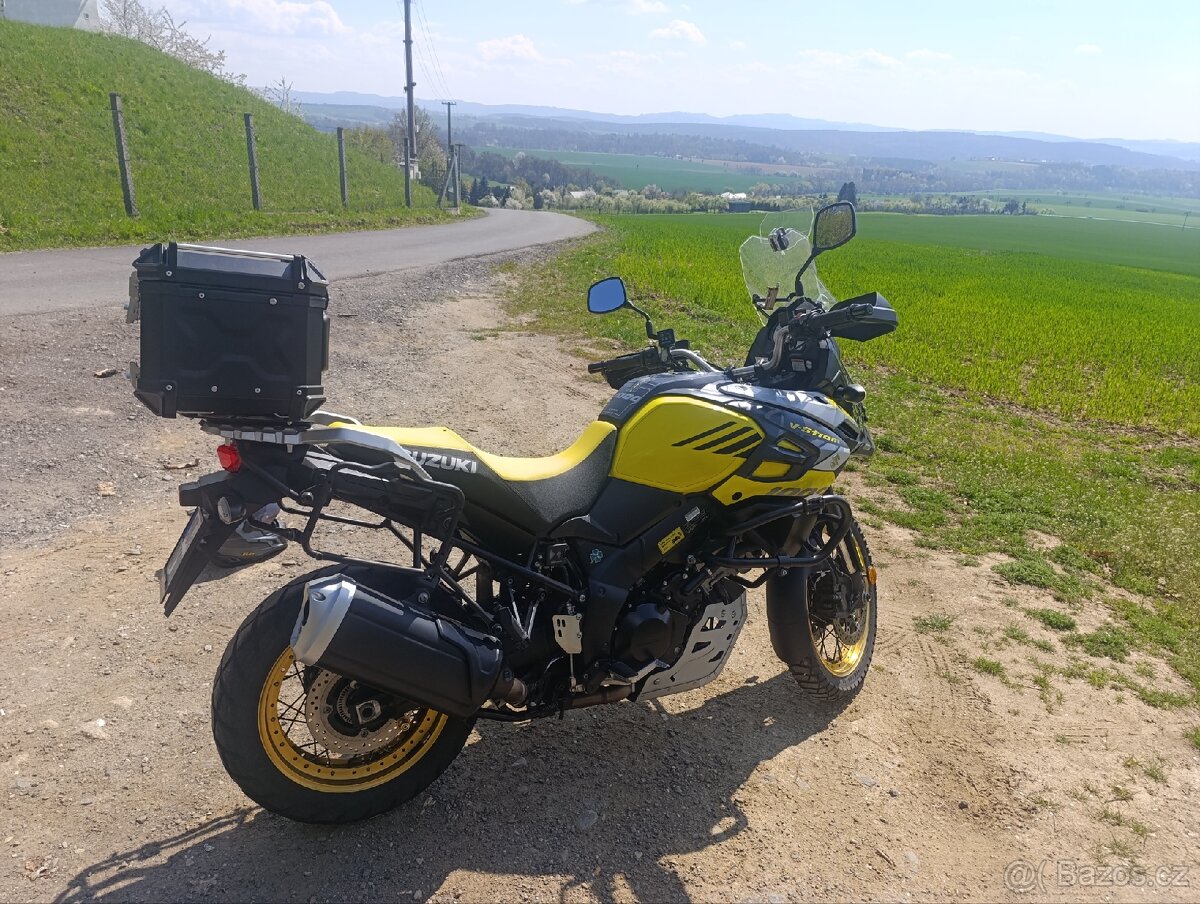 Suzuki V strom 1000xt - 3