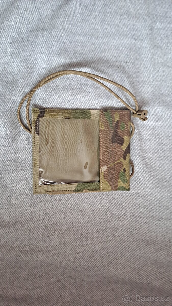 Vojenské oblečení a doplňky - 3