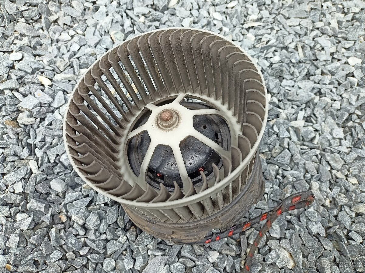 Ventilátor topení Peugeot 407 - 3