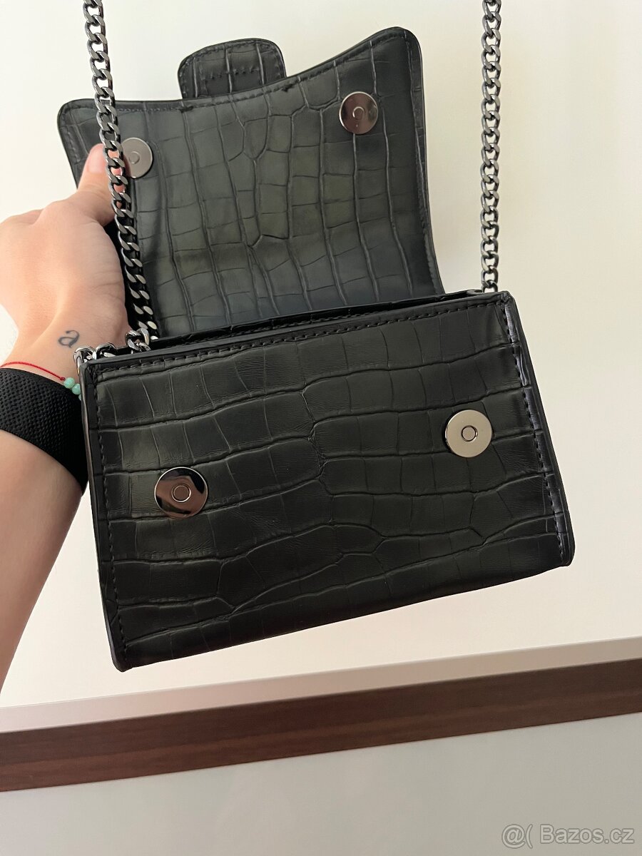 Nova cerna mini kabelka Zara - 3