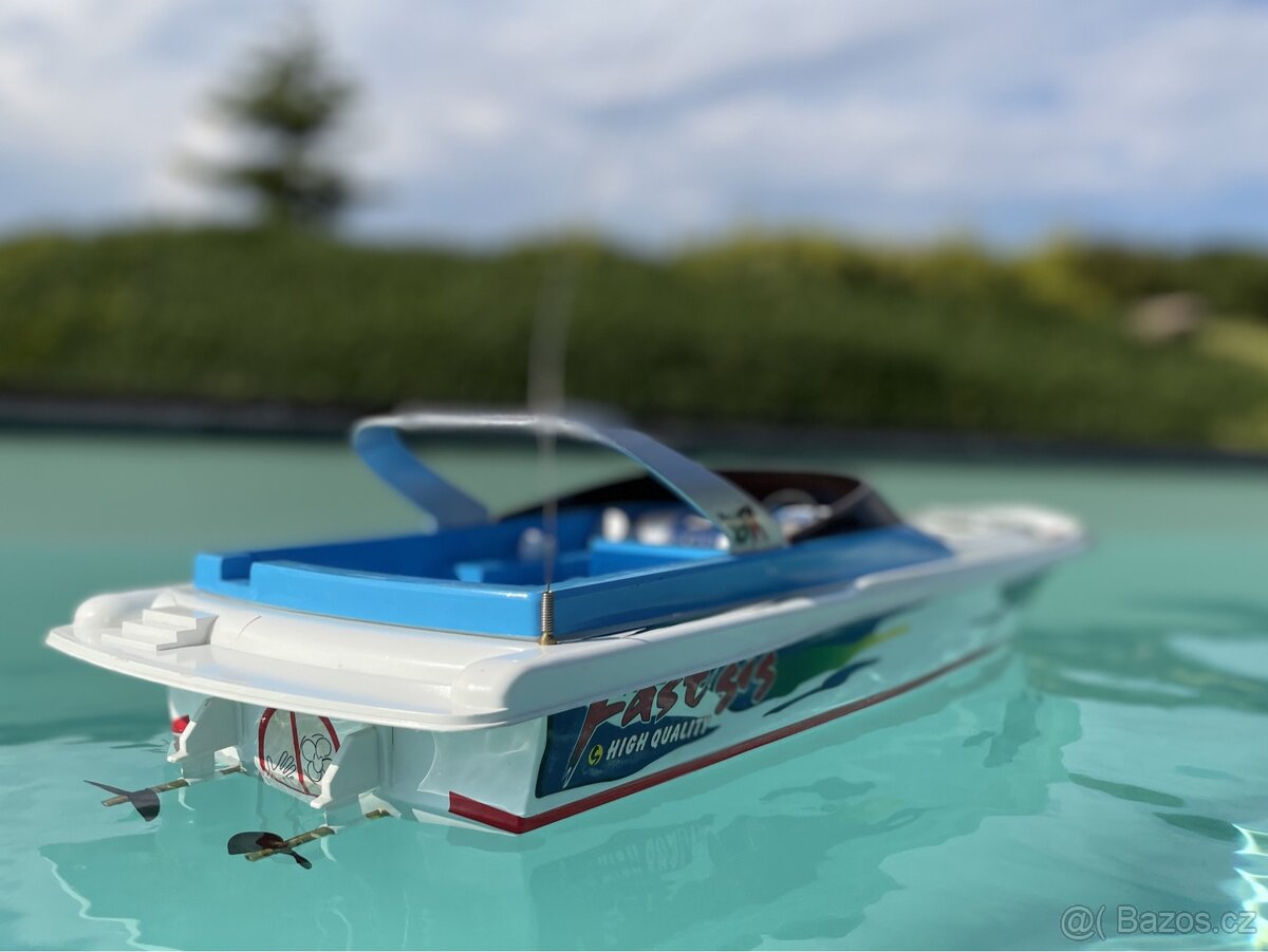 Rc loď na dálkové ovládání - 3