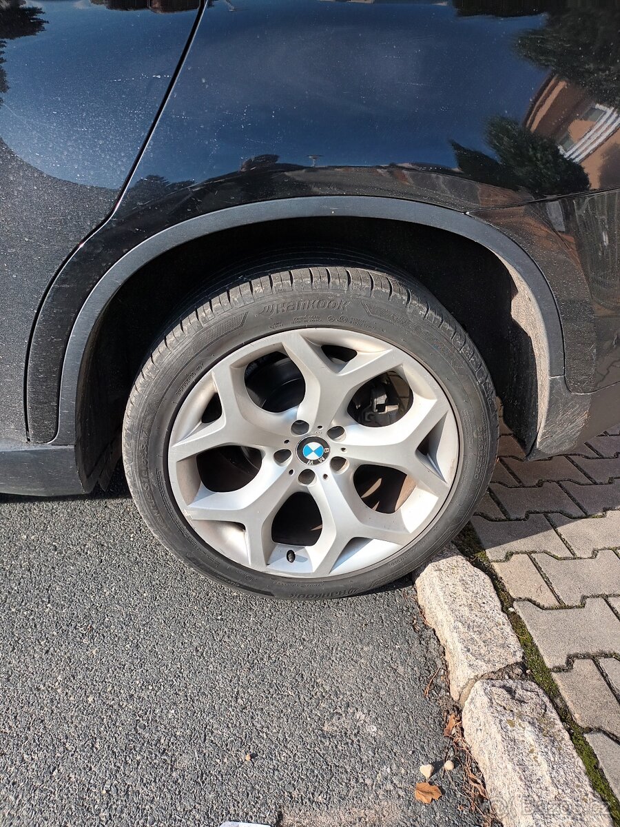 Prodám originální starší lité Alu disky s pneumatikami - 3