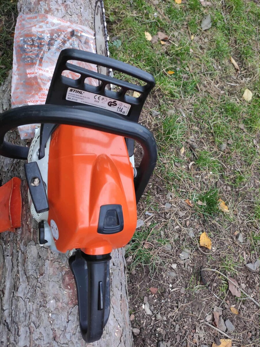 Prodám pilu Stihl MS 211 - 3