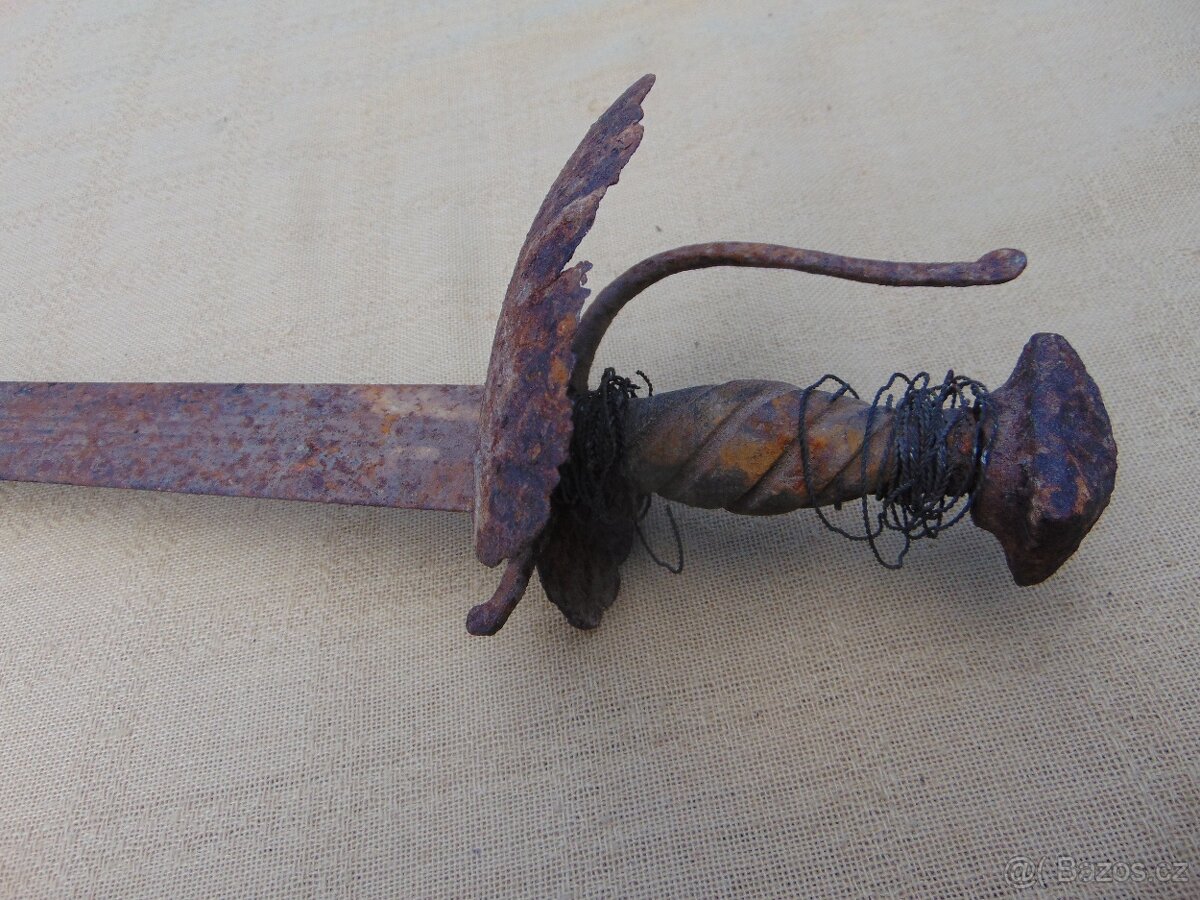 Nálezová zbraň 17 stol - 3