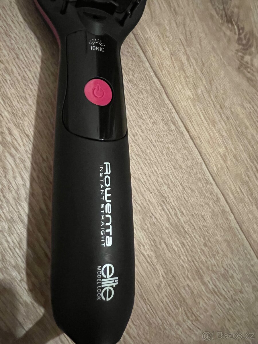 Žehlící kartáč na vlasy ROWENTA - 3