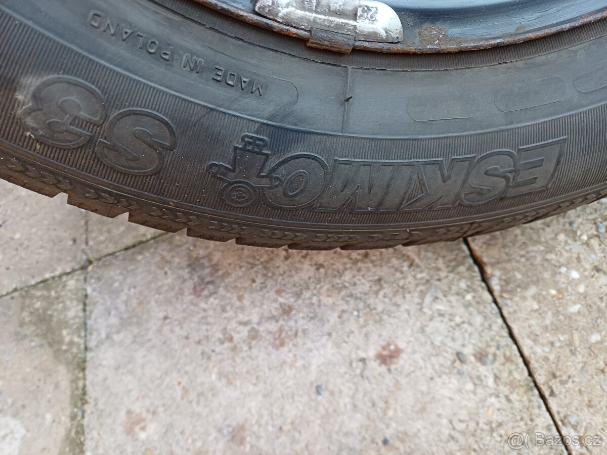 Zimní pneu 195/165/15 s disky - 3