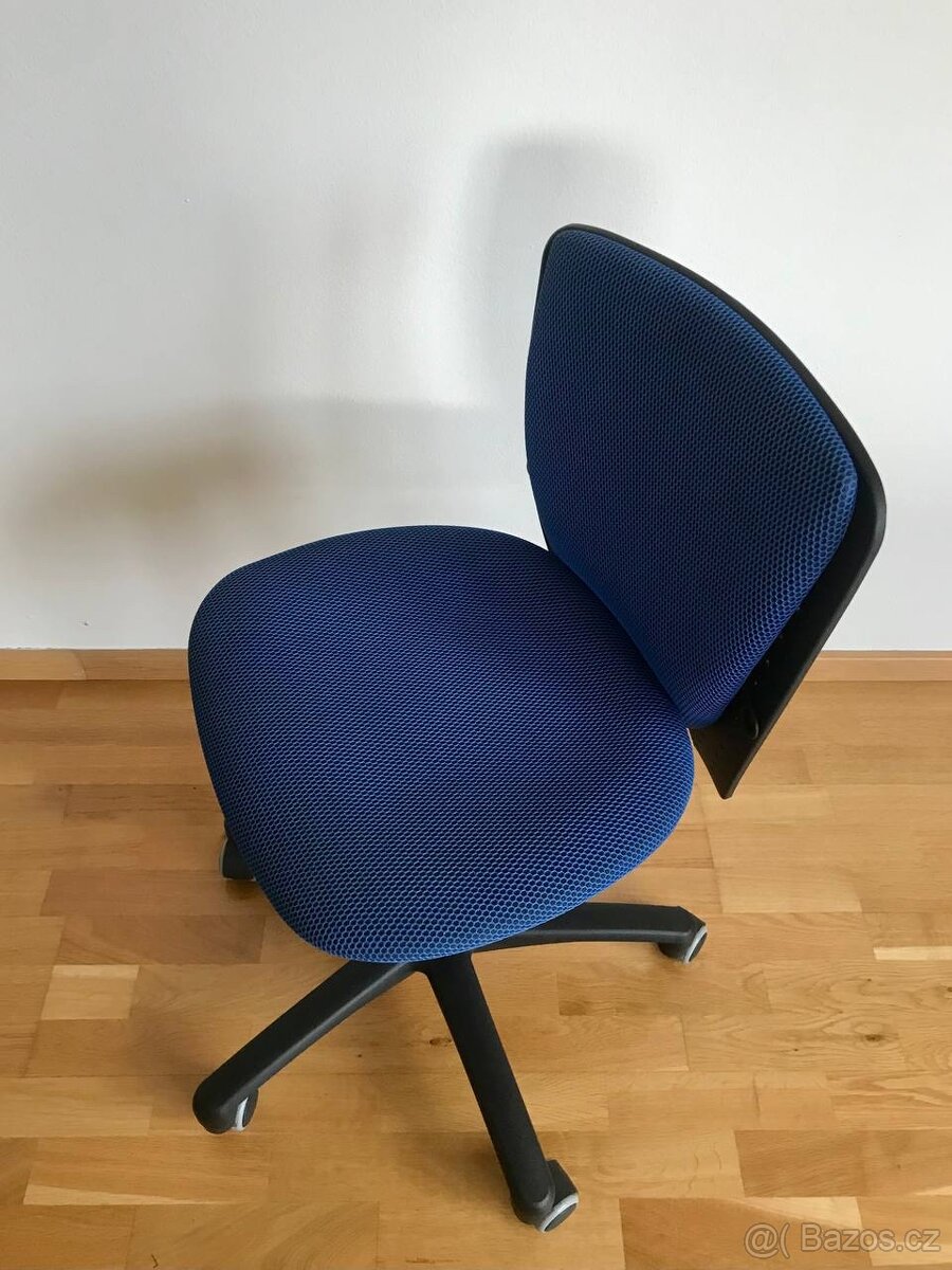 Dětská židle k psacímu stolu - 3