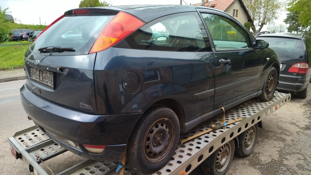 ND Focus 3D 1.8i rok 2000 - 3