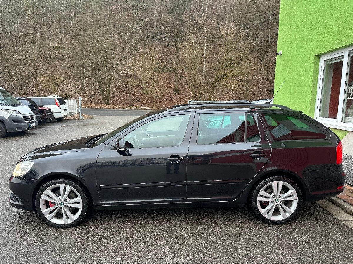 ŠKODA OCTAVIA RS COMBI 2.0TDI DSG 2010 - 3