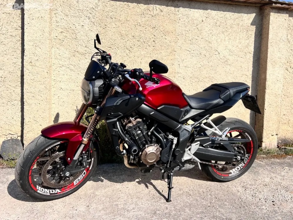 Honda CB 650 R - 3
