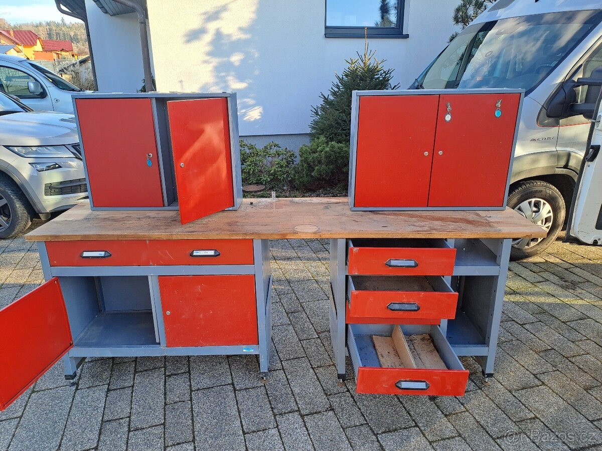 PRACOVNI PONK A SKŘINKY - 3